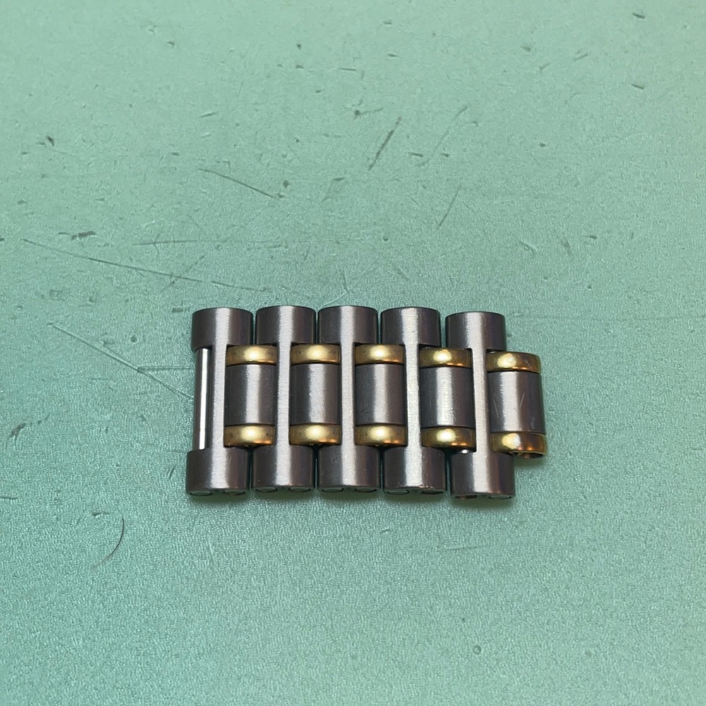 Breitling Aerospace 2 tone titanium bracelet links